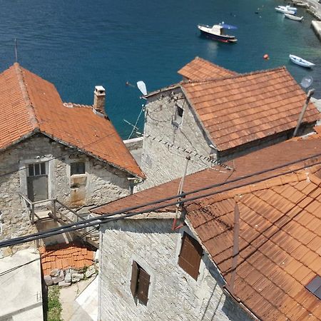 Apartments Vucinovic Tivat Eksteriør bilde