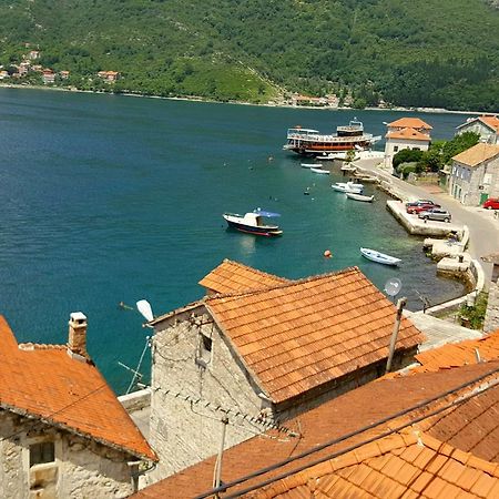 Apartments Vucinovic Tivat Eksteriør bilde