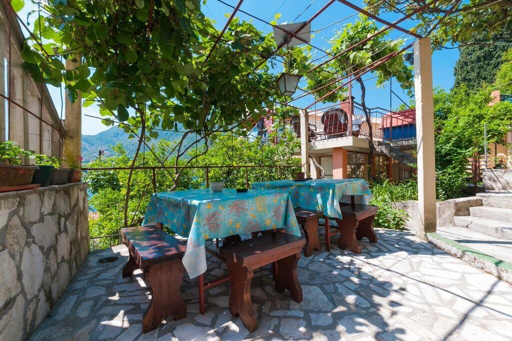 Apartments Vucinovic Tivat Eksteriør bilde
